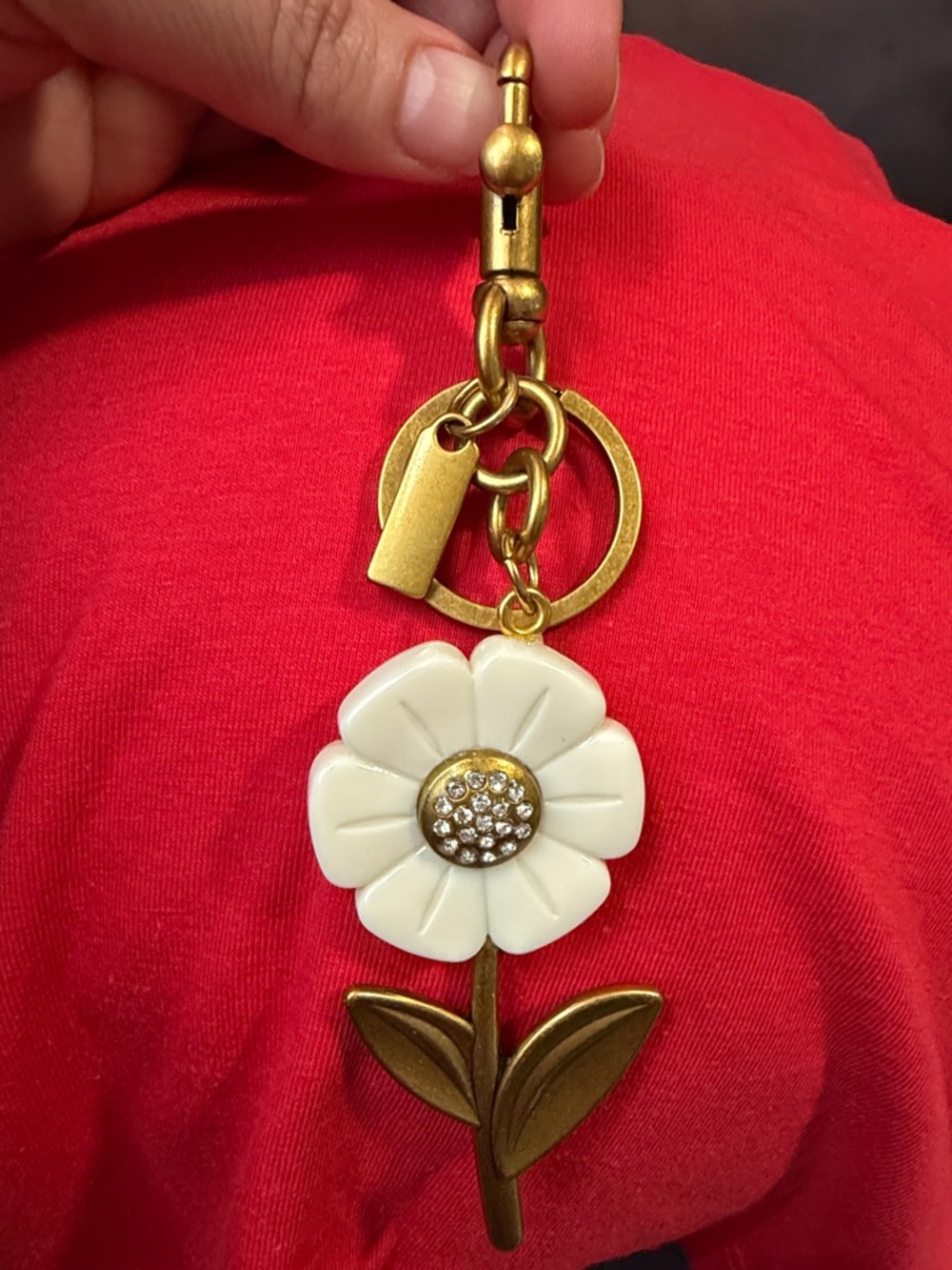 White Flower Crystal Keychain Bag Charm - Women Accessories - Picture 3 of 5